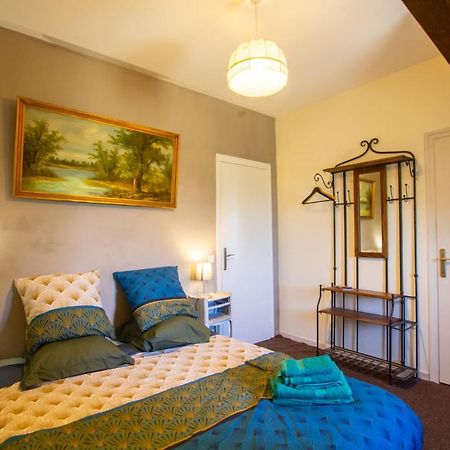 Maison Croix Du Sud. Chambre Fruits De La Passion Saint-Amand-de-Vergt 外观 照片