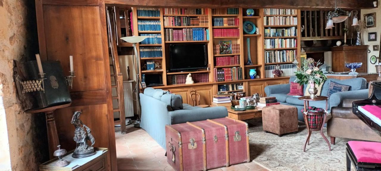 Maison Croix Du Sud. Chambre Fruits De La Passion Saint-Amand-de-Vergt 外观 照片